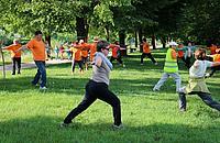 Dobrih šesto udeležencev Pohoda ob reki, ki povezuje 6